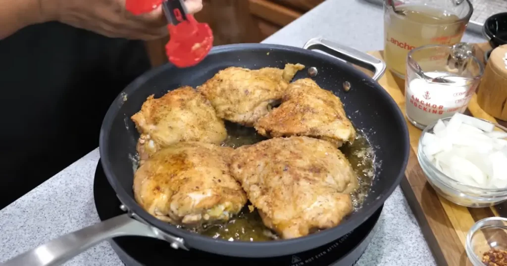 Quick Easy Smothered Chicken Recipe