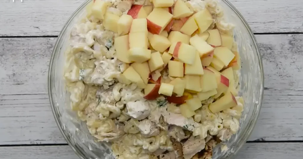 cheesy apple macaroni